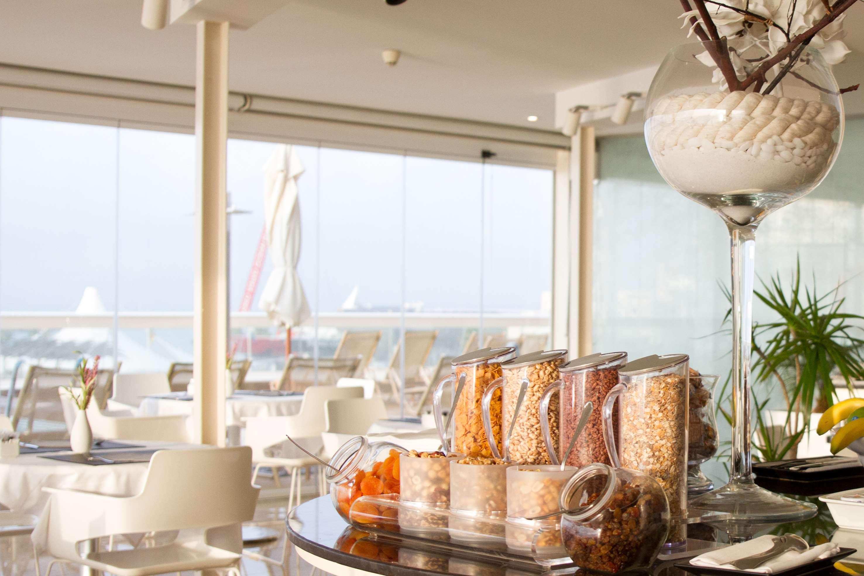Suites Del Mar By Melia Alicante Esterno foto